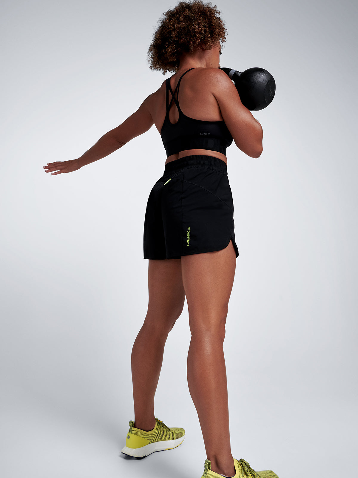 Womens pro run black short 5