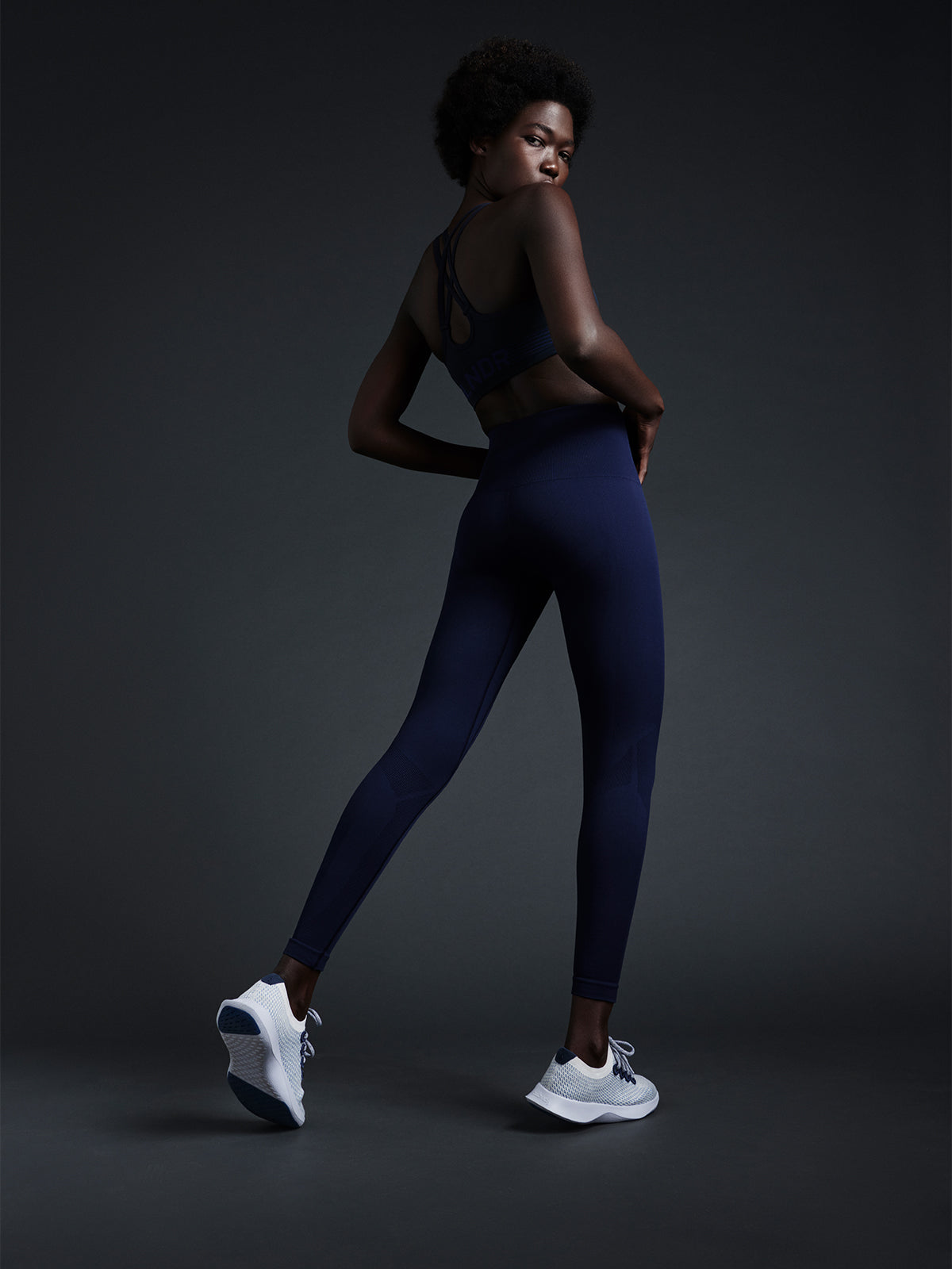 Womens streamline high waisted ankle navy leggings 6