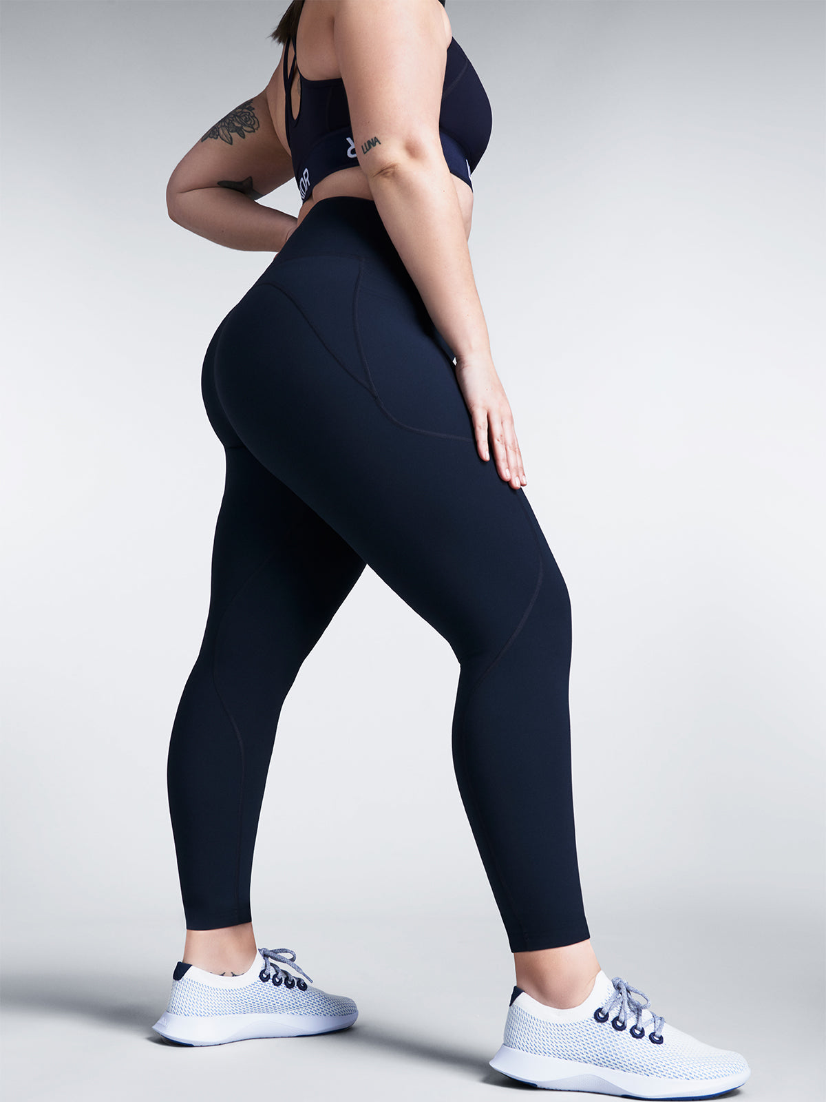 Womens fatal attraction high waisted ankle length marine blue leggings 9