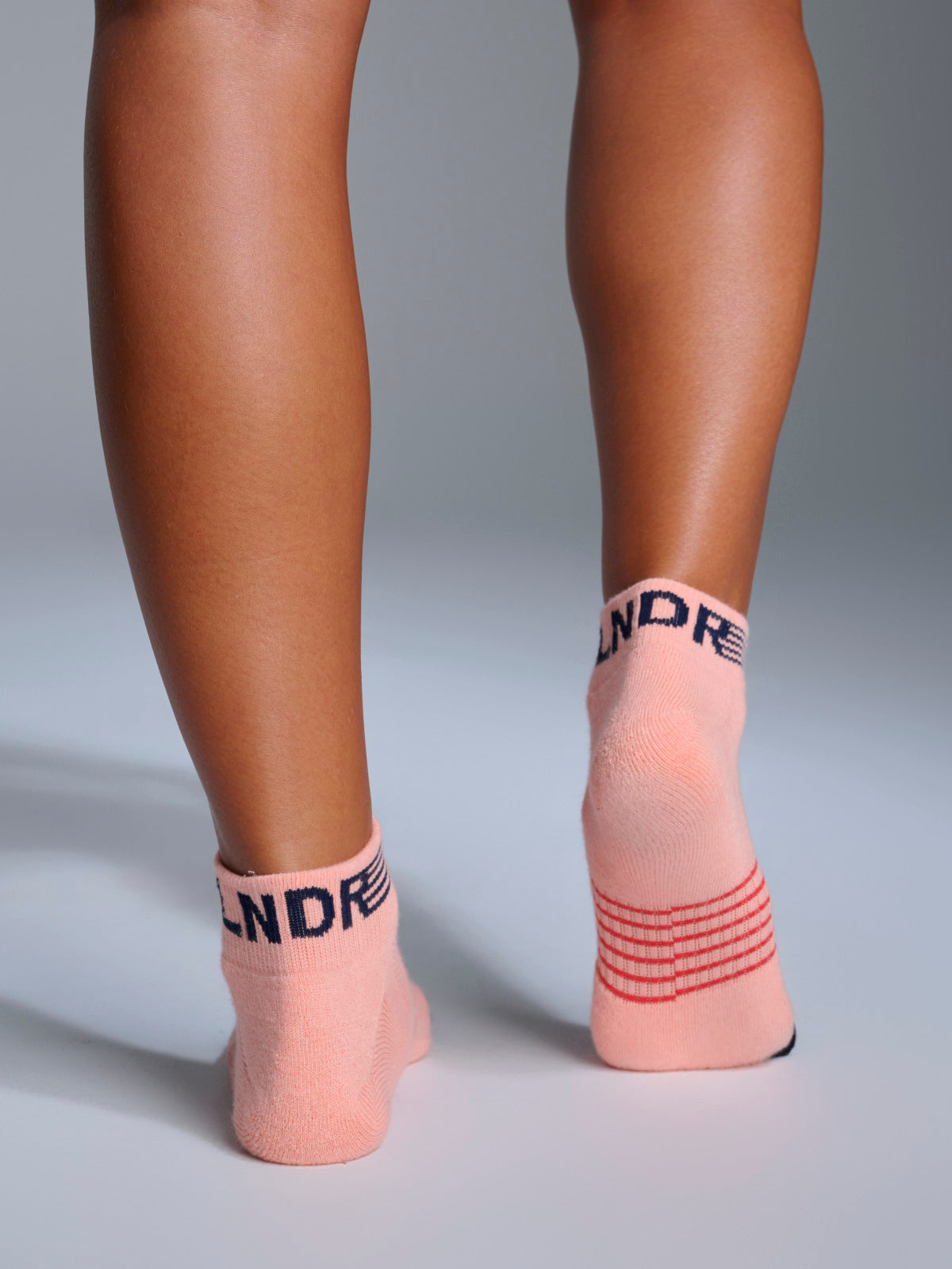 Womens grit electric peach ankle sock 4