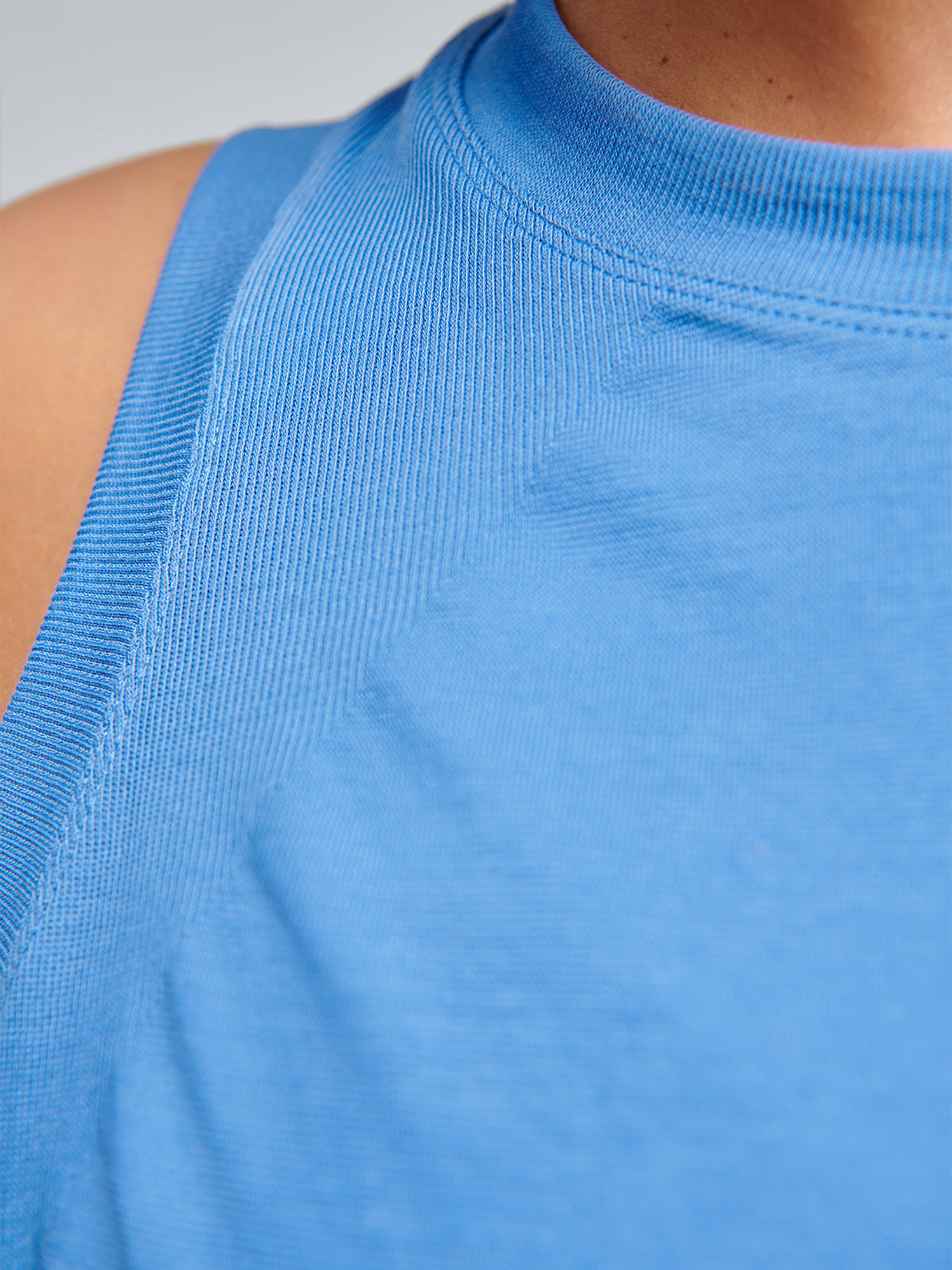 Womens here today cropped blue tank top 5