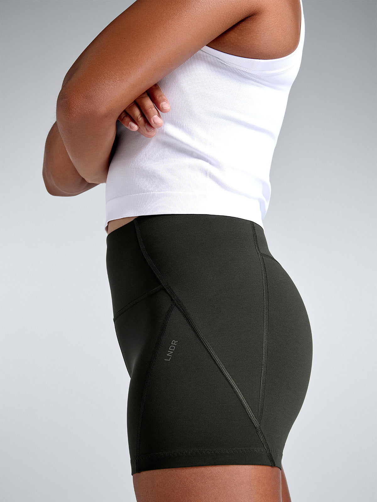 Womens limitless high waisted 5 inch olive green bike shorts 1