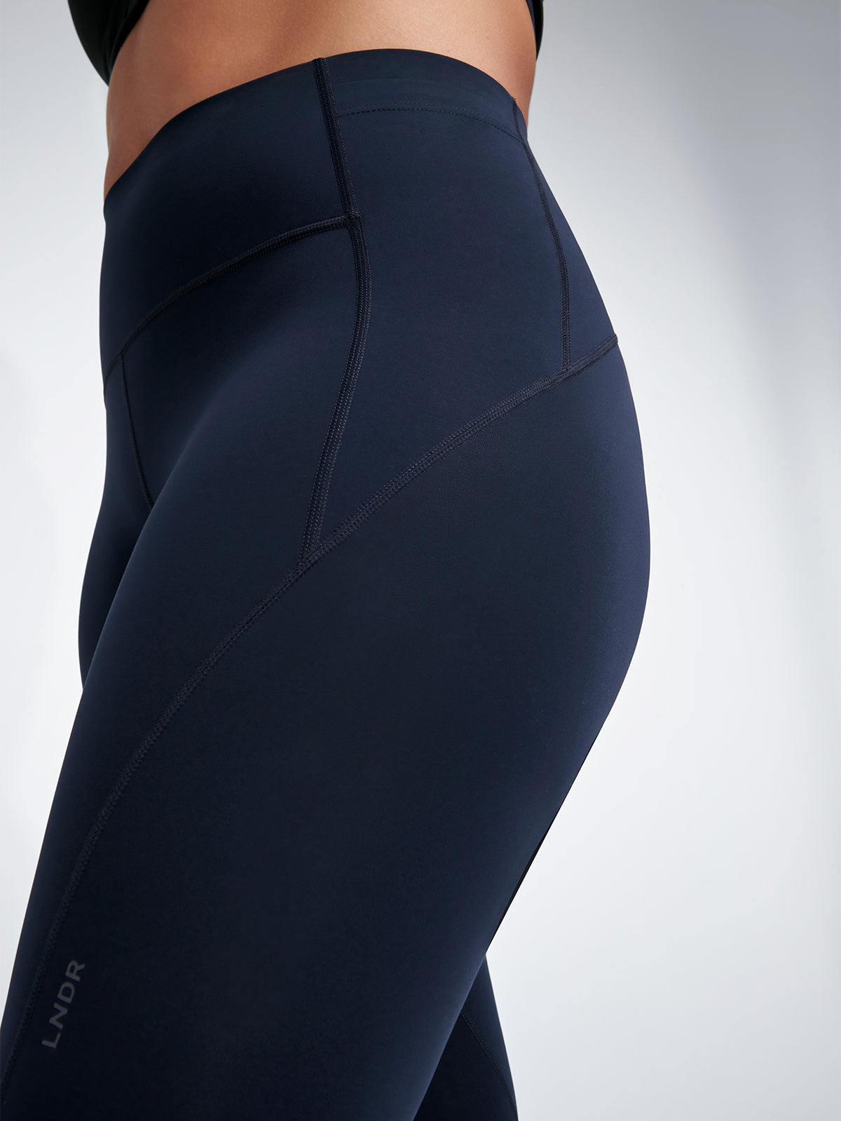 Womens limitless pocket high waisted cropped length marine blue leggings 6