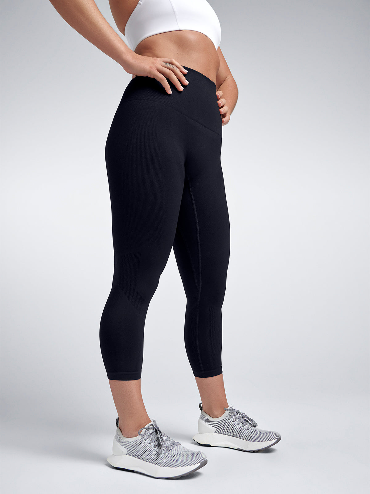 Womens streamline high waisted cropped black leggings 1