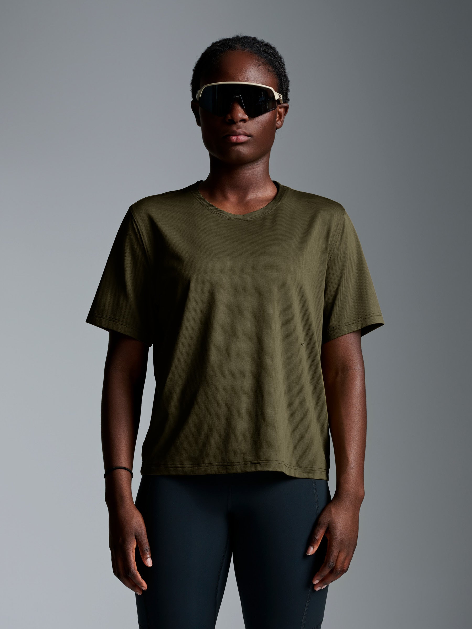 AIR-TECH Tee Olive