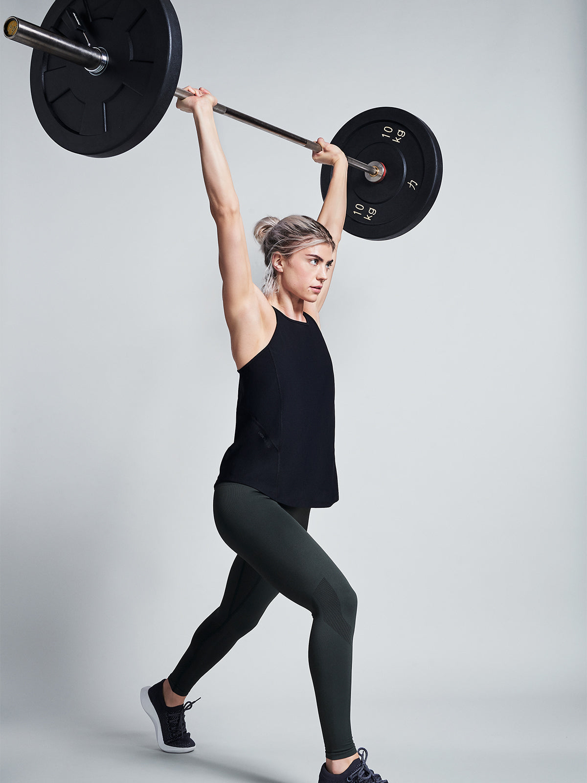 Womens black air tank top 5