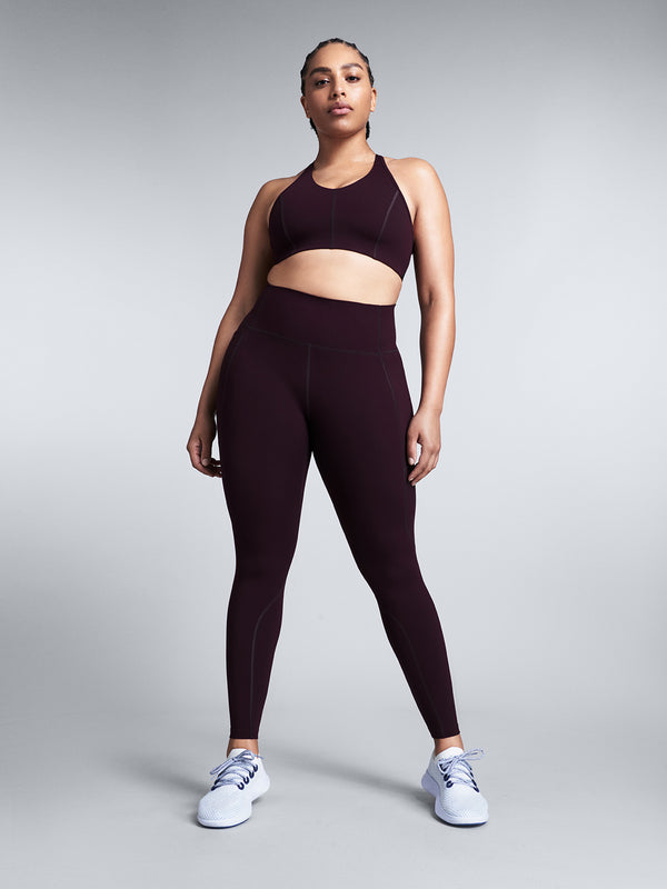 Danielle is 5' 9.5" - Waist 88cm (34.6"), Hips 118cm (46")