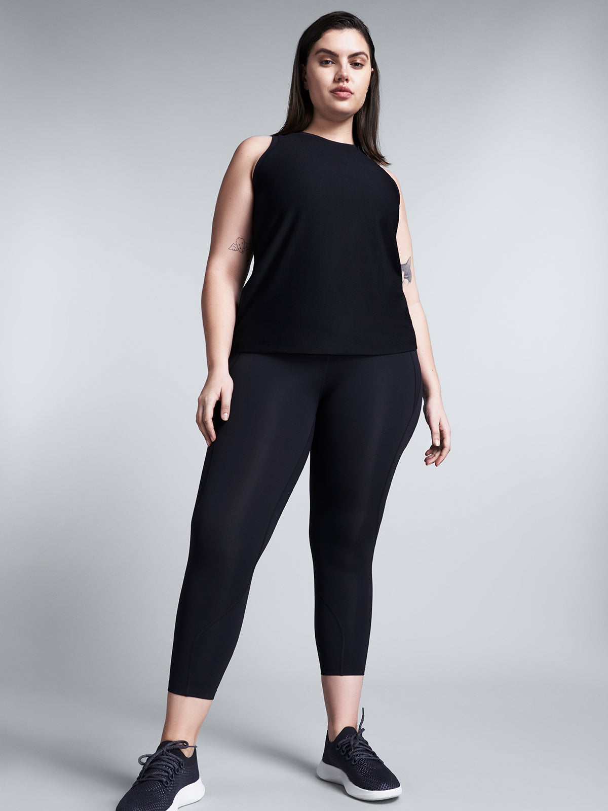 Womens black moisture wicking fluid tank 8