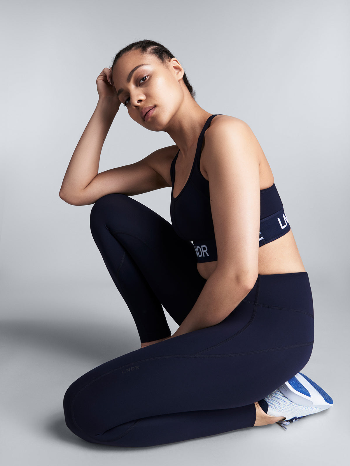 Womens limitless high waisted ankle length navy blue leggings 4