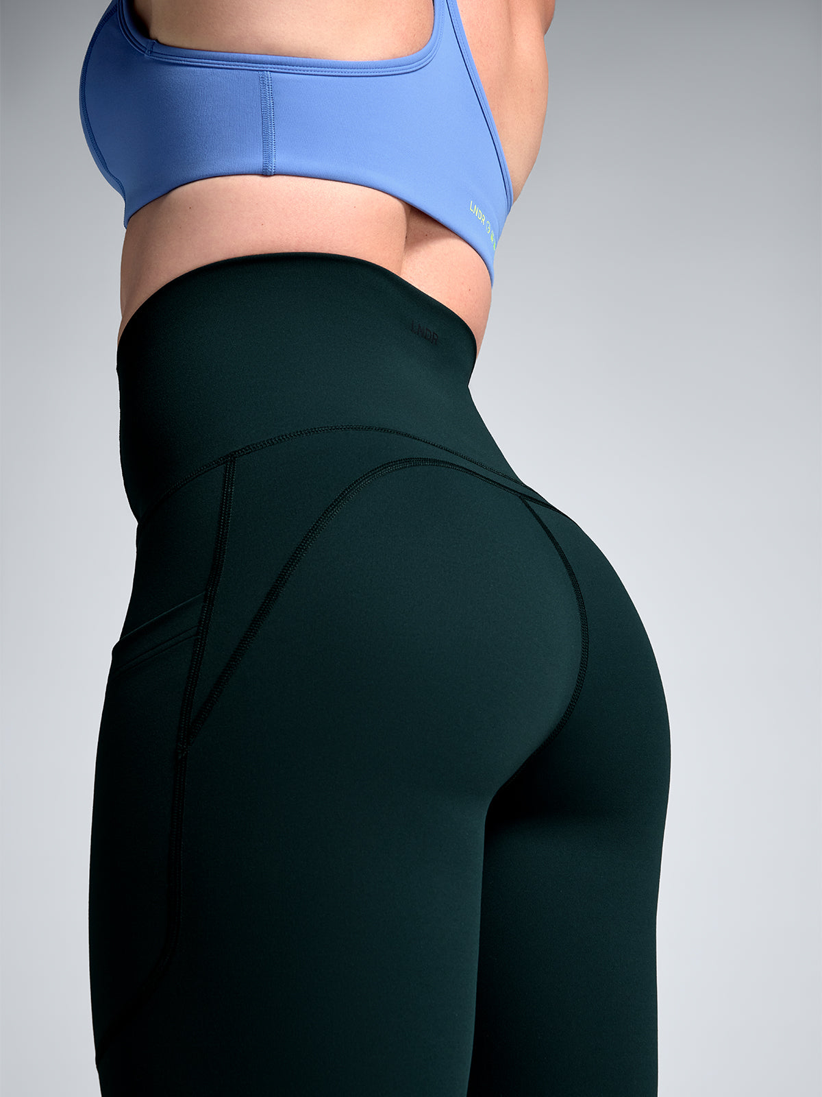 FATAL ATTRACTION 8/8 Super High Rise Legging Dark Green