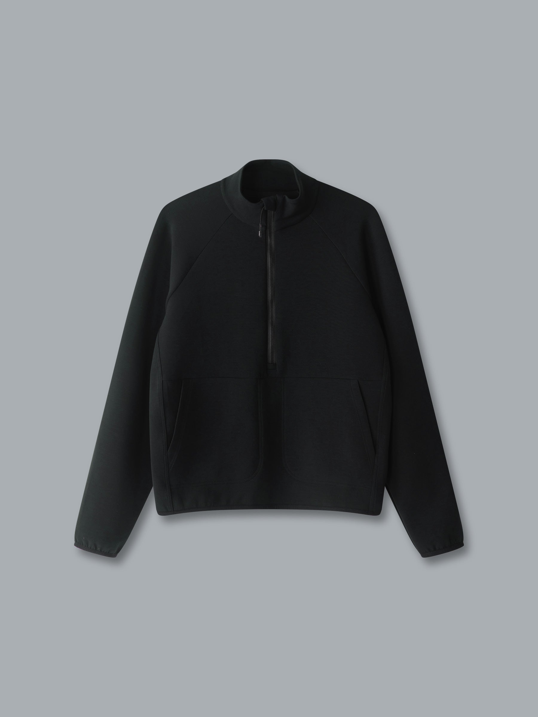 ESSENTIAL Half Zip Black