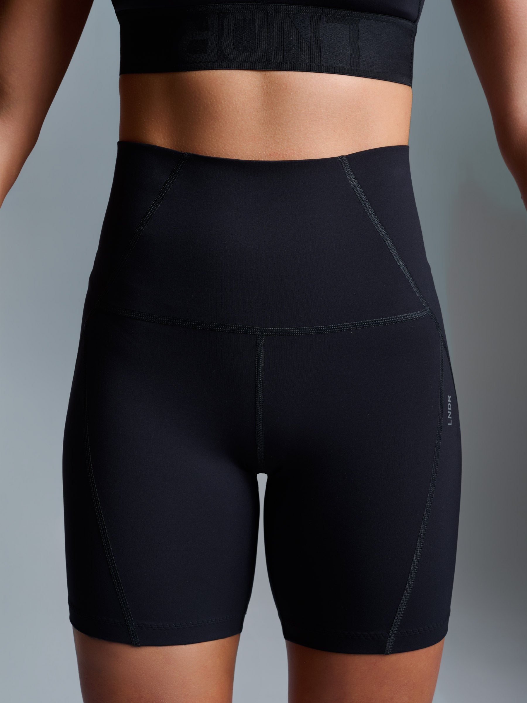 LIMITLESS 7.5" Super High Rise Bike Short Black