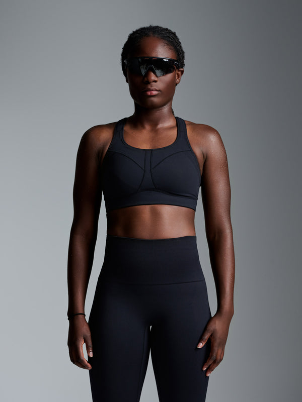 Becky wears size 34D is 5' 4" - Underband 75cm, Bust 80cm, Waist 73cm, Hips 97cm