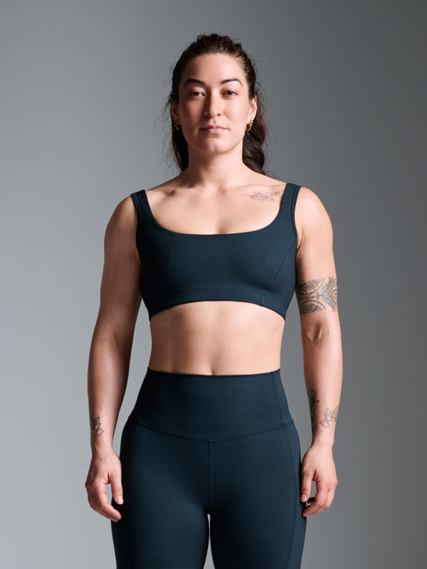 Mariko wears size M is 5' 6" - Underband 84cm, Bust 92cm, Waist 76cm, Hips 107cm