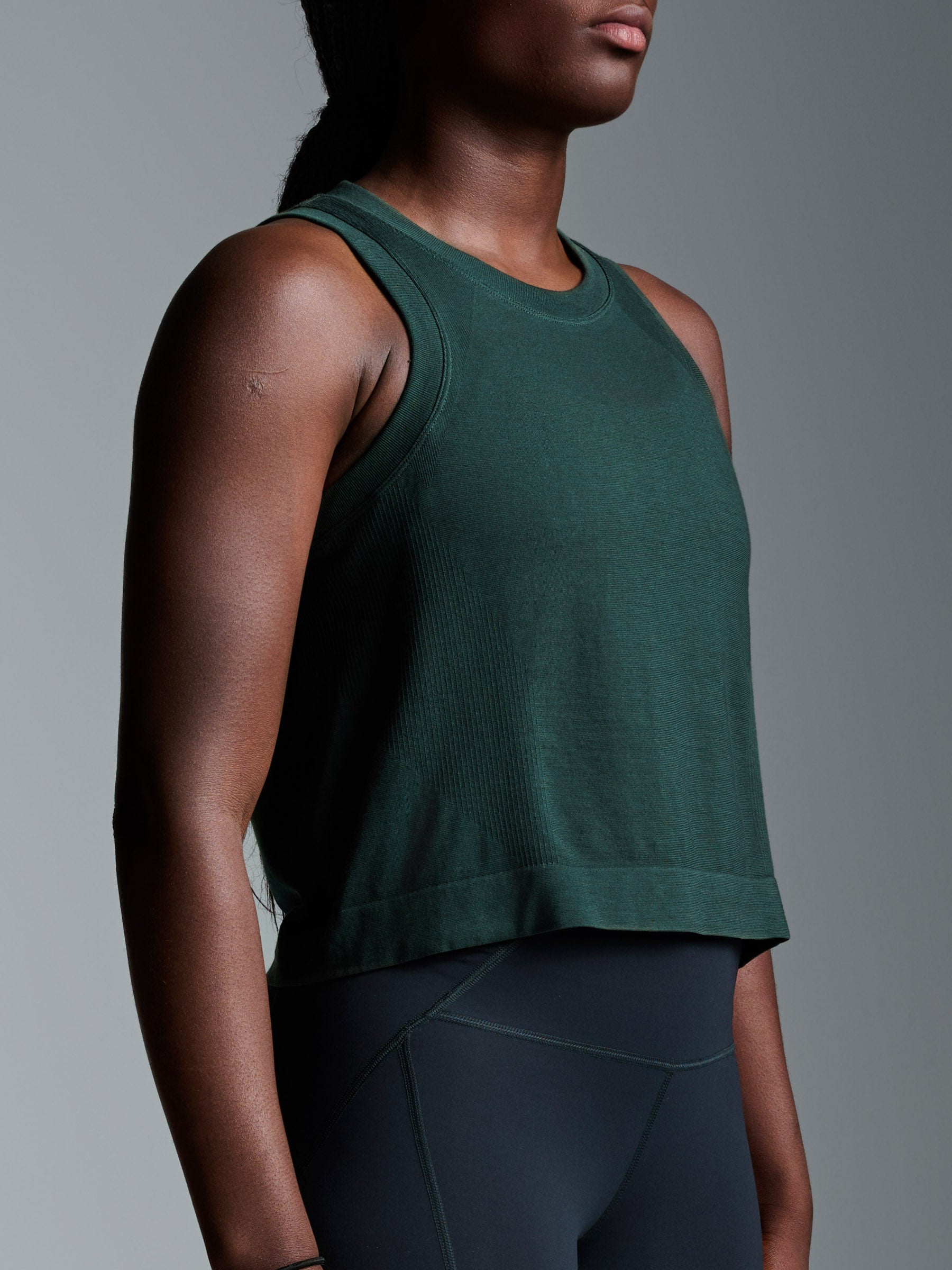 HERE TODAY Cropped Tank Dark Green