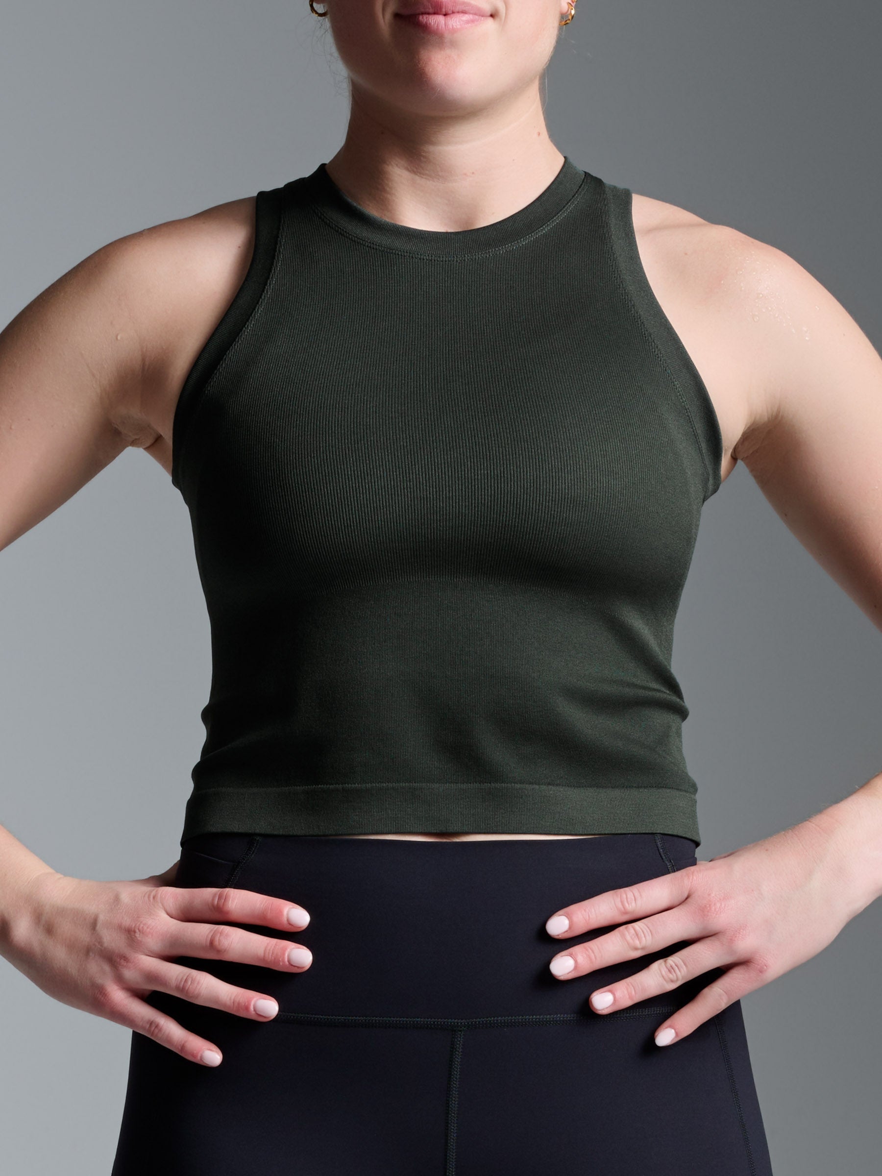 POWER CROP Tank Olive