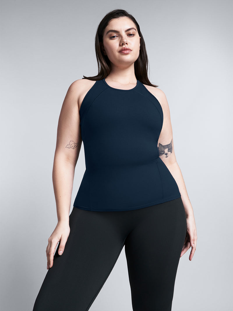 Size_L / Measurements_Lucy is 5' 9" - Under Bust 89cm (36") 36C, Waist 88cm (34.6")