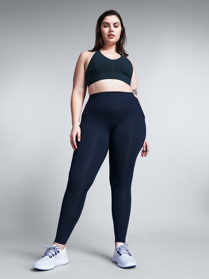 Size_XL / Measurements_Lucy is 5' 9" - Waist 88cm (34.6"), Hips 130cm (51")