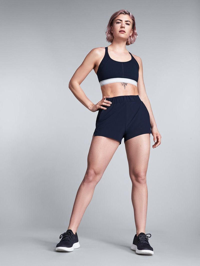 Size_S / Measurements_Hannah is 5' 7.5" - Waist 72cm (28.5"), Hips 101cm (40")